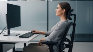 monitor distance eye level correct ergonomic setup with neutral neck posture